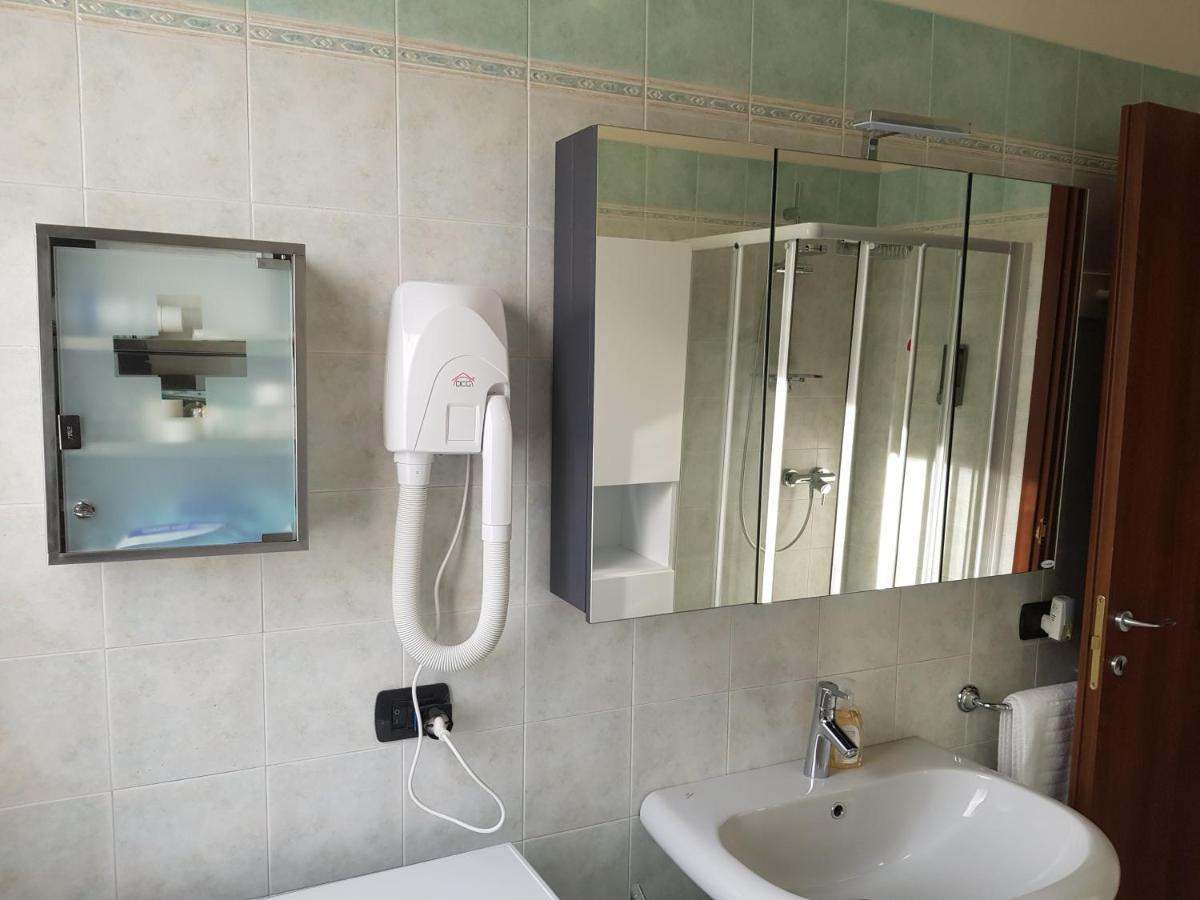 Appartamento Diamantina Desenzano del Garda Eksteriør billede